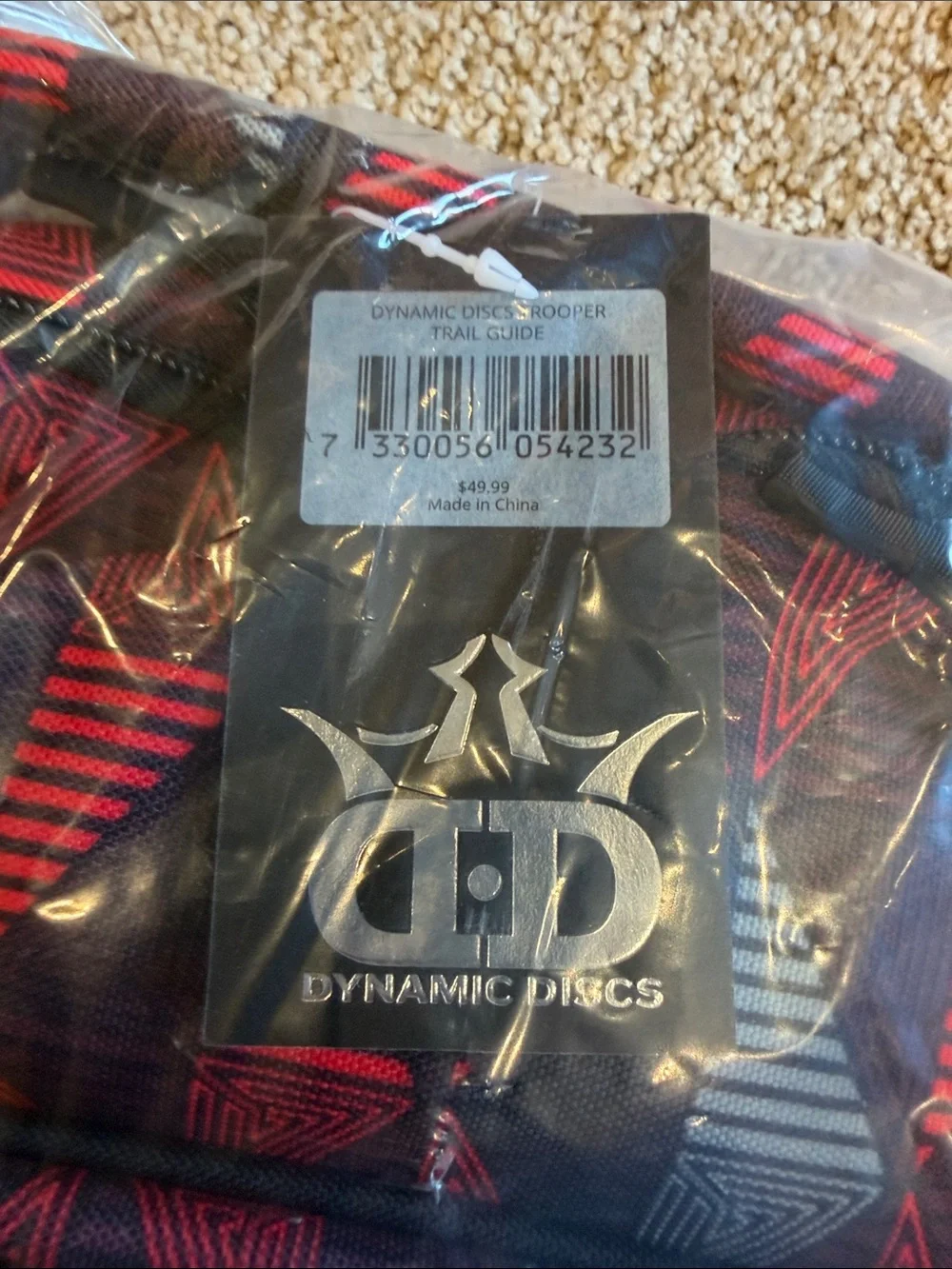 Dynamic Discs Disc Golf Backpack - Red Geometric Carry Bag
